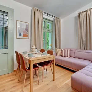 https://beach-side-apartments.gdanskhotel.org